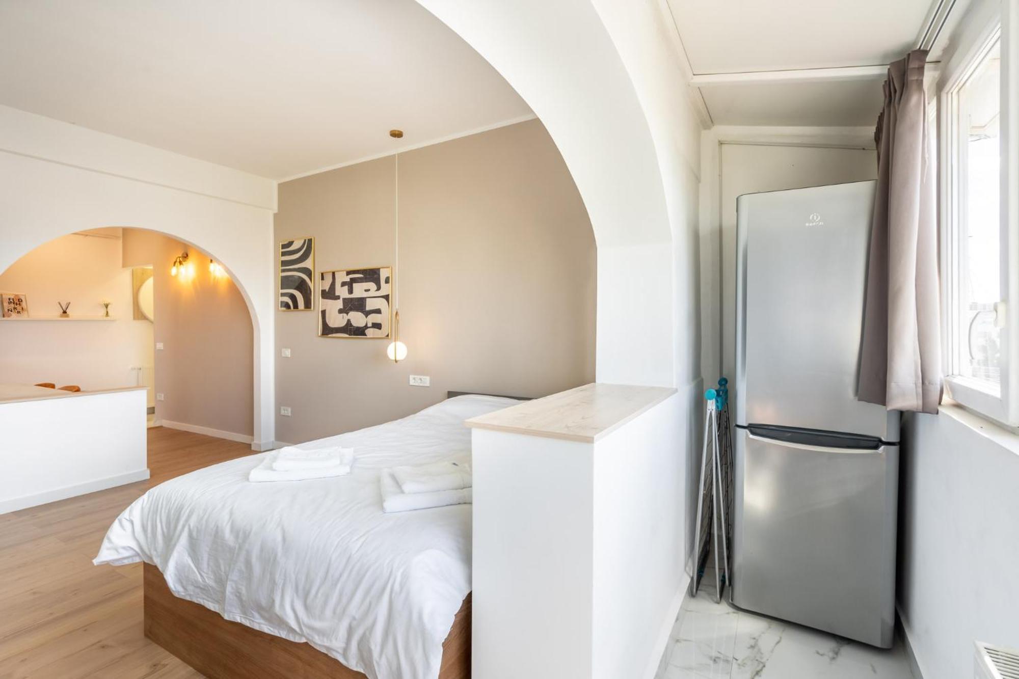 Sunset - Luxury Studio On Calea Victoriei Bukareszt Zewnętrze zdjęcie